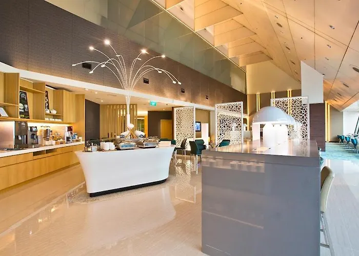 Airport Hotel: Ambassador Transit Lounge Terminal 2